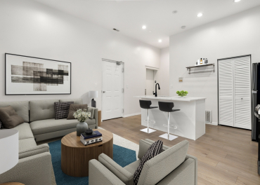 999 South Santa Fe Avenue, Unit 205