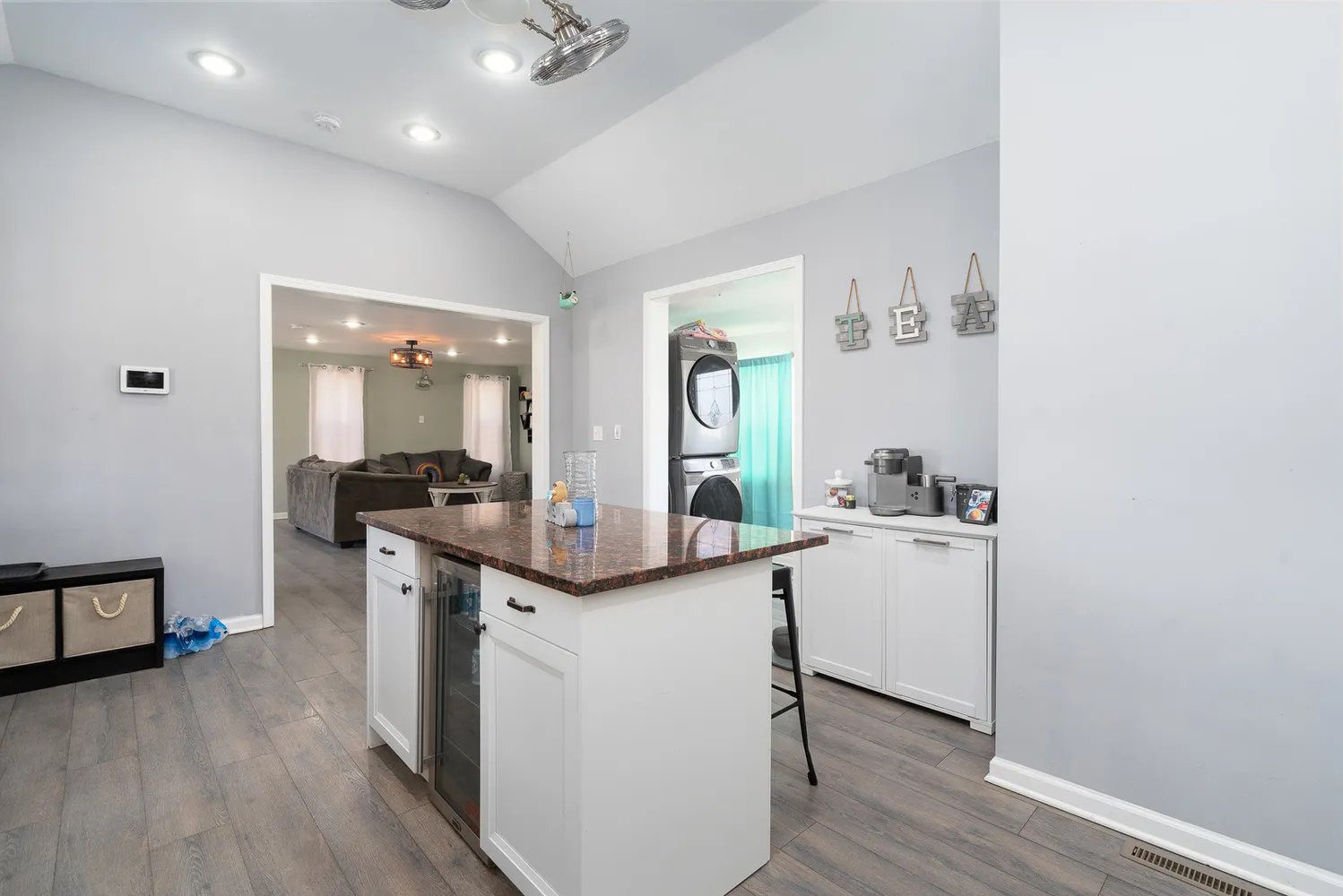 undefined South 3rd Avenue