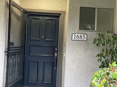 1685 West Recreo Plaza, Unit 1