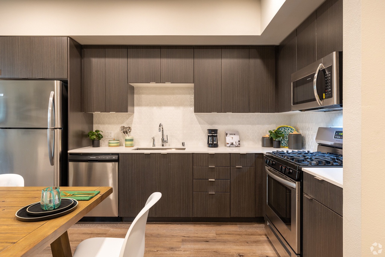 10930 Garfield Avenue