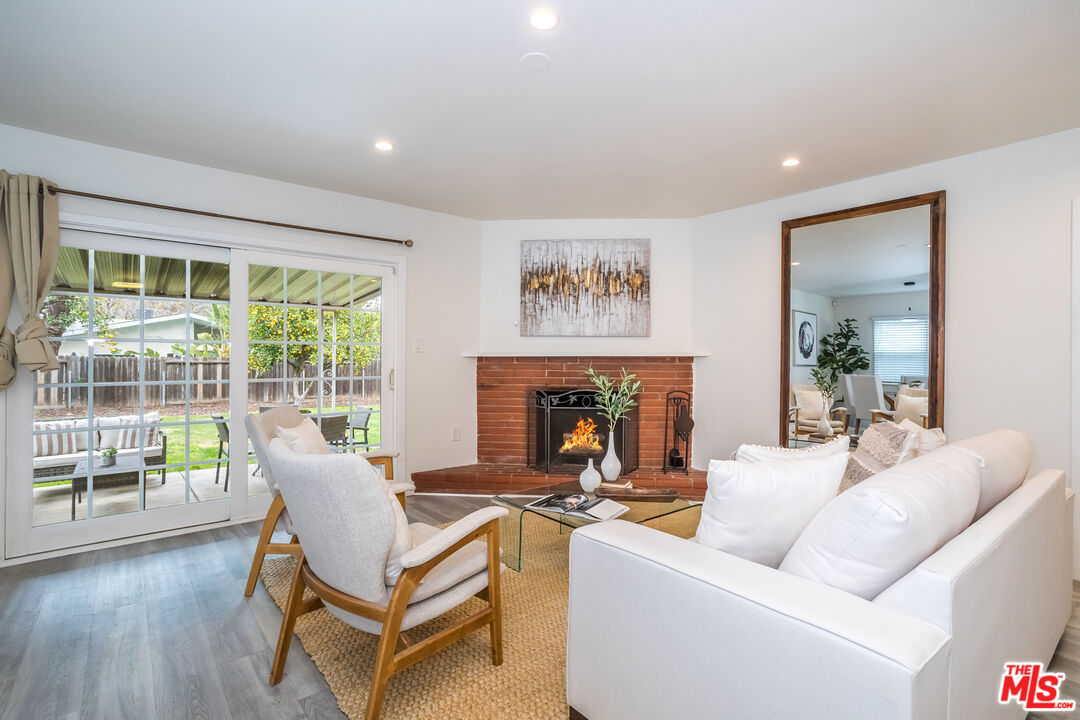 22615 Mariano Street