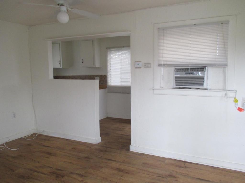 789 North Palm Avenue