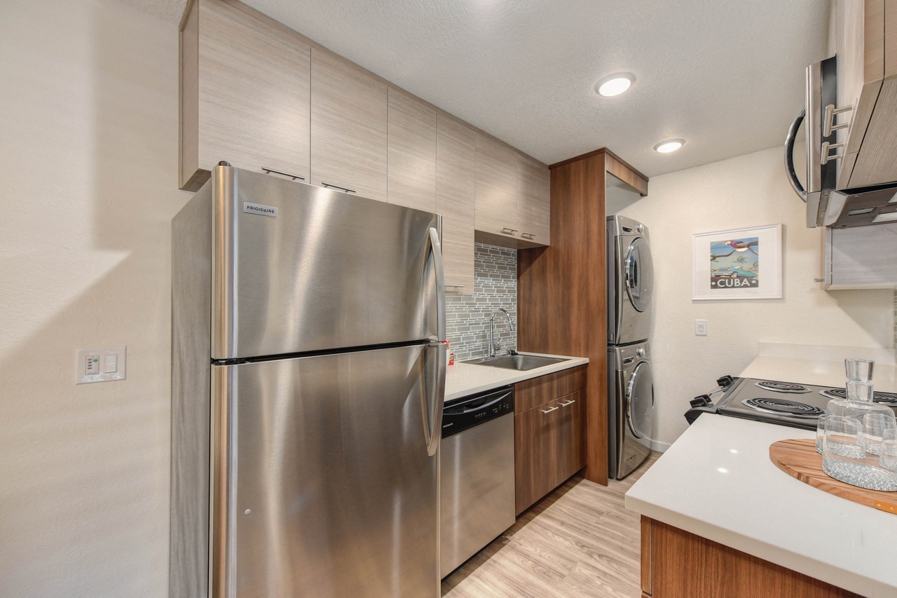 5180 Rocklin Road