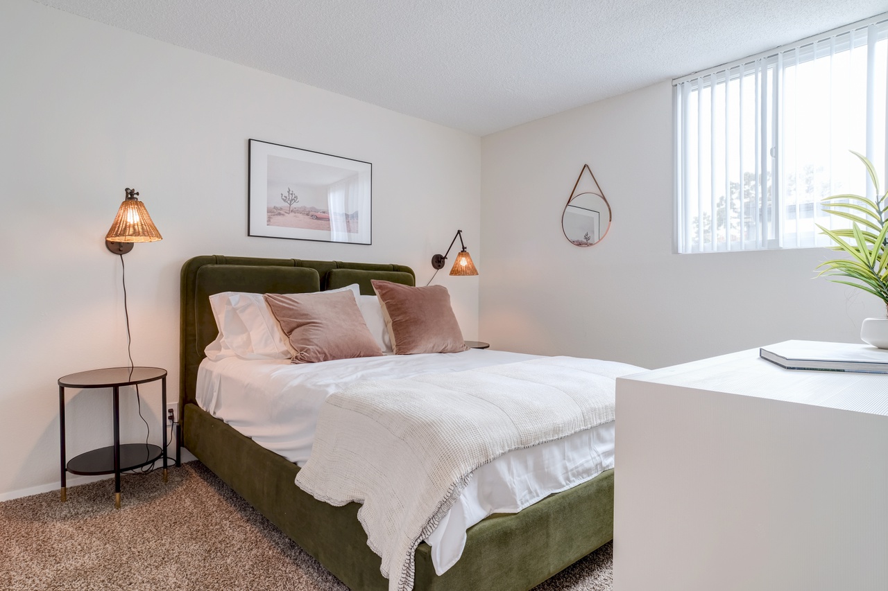 5200 South J Street, Unit 1