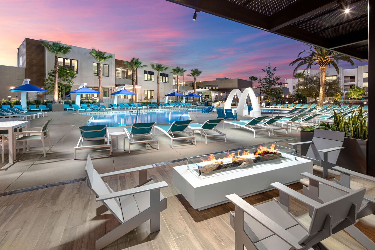 1580 Shadowridge Drive