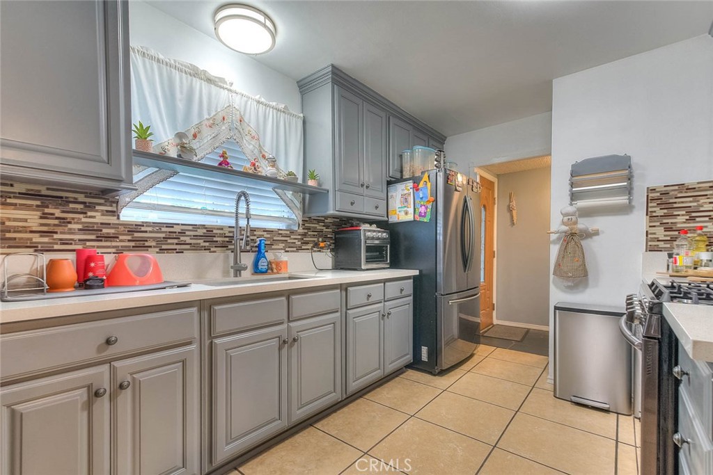 18809 East Ghent Street