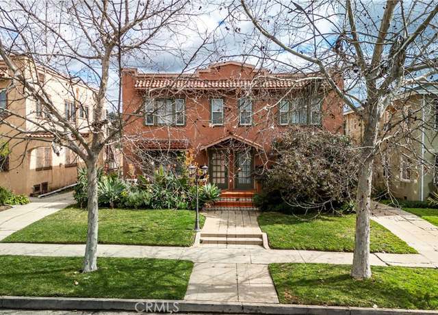 1546 1/2 Rosalia Road